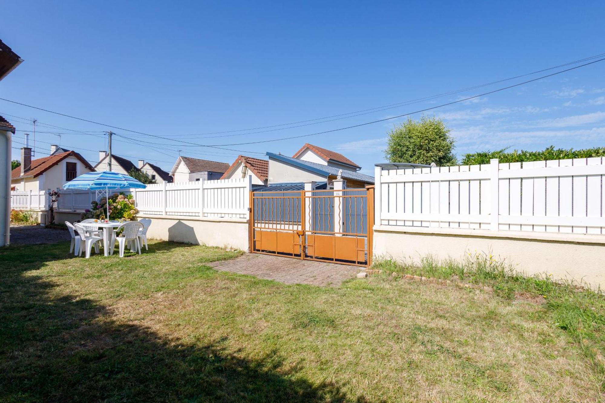 La Maison Cabourgeaise Proche Mer Zewnętrze zdjęcie